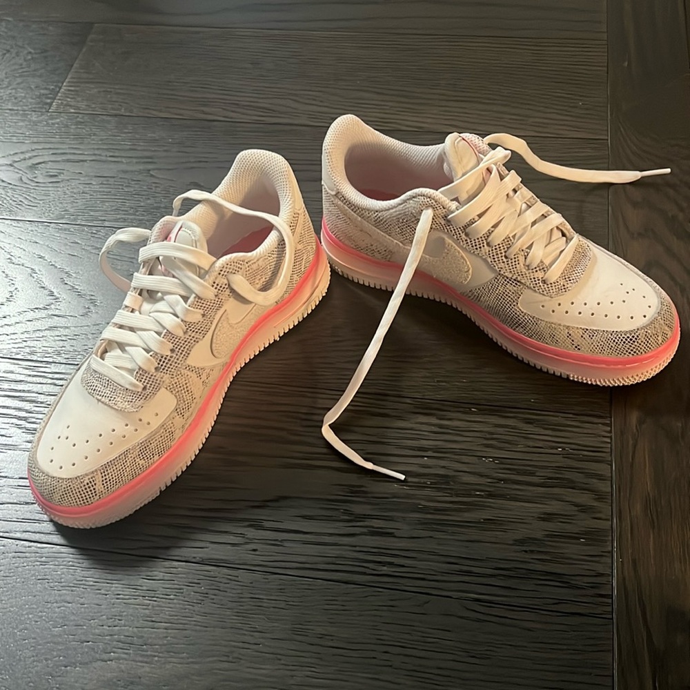Nike kids sneakersexcellent condition without box